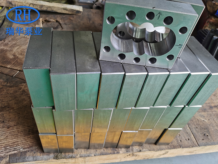 計量(liang)泵泵闆(pǎn)