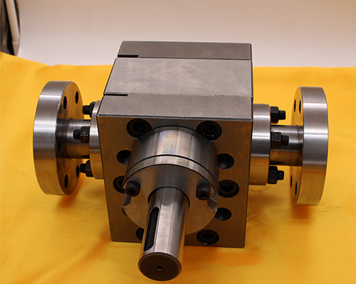 西安紡絲(sī)計量泵廠(chang)家